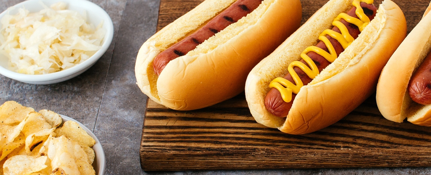 Hot dog, Origins, Ingredients, & Influence