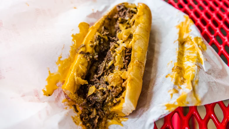 Philly Cheesesteaks Were Actually Derived From Hot Dogs