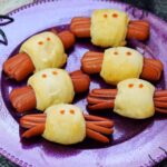 Spider Halloween Hot Dogs.